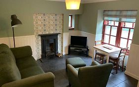 Cosy, Country Apartment In The Heart Of Drymen